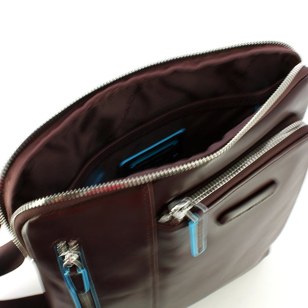 Piquadro - leather organised crossbody blue square - ca1816b2 | Italystation.com - Shop Now at italystation.com