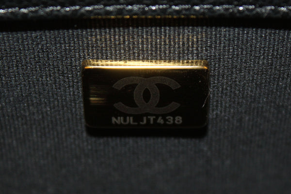 Chanel Black Quilted Caviar Leather Camellia Chain | Italystation.com - Now at italystation.com