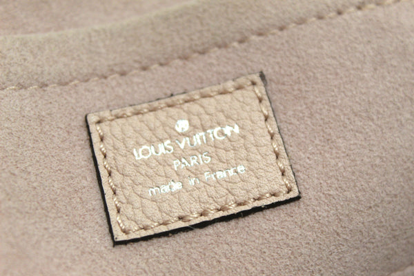 Louis Vuitton Pink Mahina Scala Pouch Crossbody Bag | Italystation.com - Shop Now at italystation.com