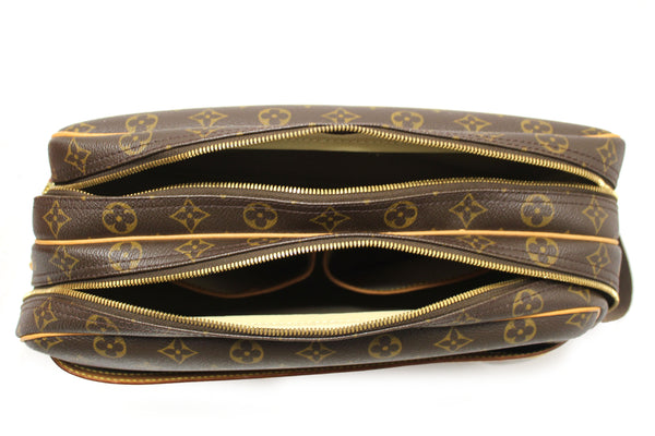 LOUIS VUITTON Louis Vuitton Class Monogram Reporter GM Messenger Bag | Italystation.com - Shop Now at italystation.com
