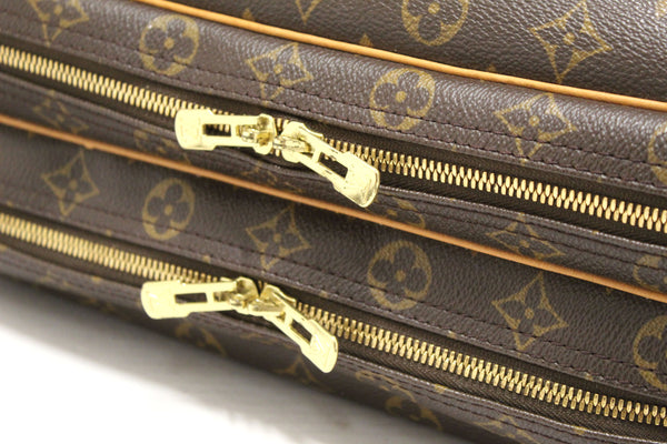 LOUIS VUITTON Louis Vuitton Class Monogram Reporter GM Messenger Bag | Italystation.com - Shop Now at italystation.com
