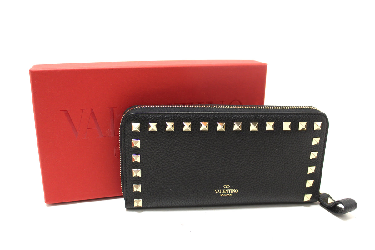 Valentino Garavani Black Calfskin Rockstud Zippered Long