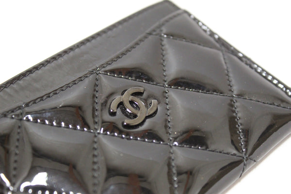 Chanel Black Quilted Patent Leather Leather Card Holder