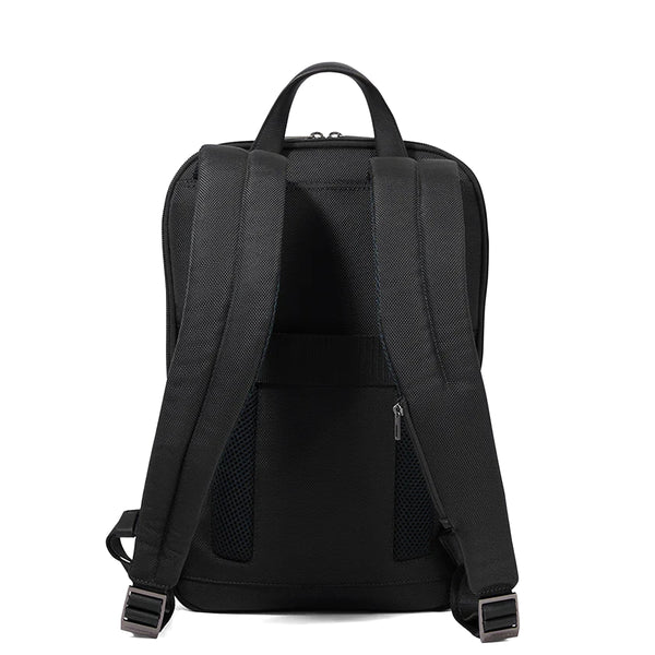 Piquadro - Zaino Sottile Porta PC Espandibile Brief 15.6 in t | Italystation.com - Shop Now at italystation.com