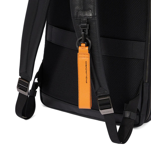 Piquadro - Zaino Sottile Porta PC Espandibile Modus 14.0 - CA | Italystation.com - Shop Now at italystation.com