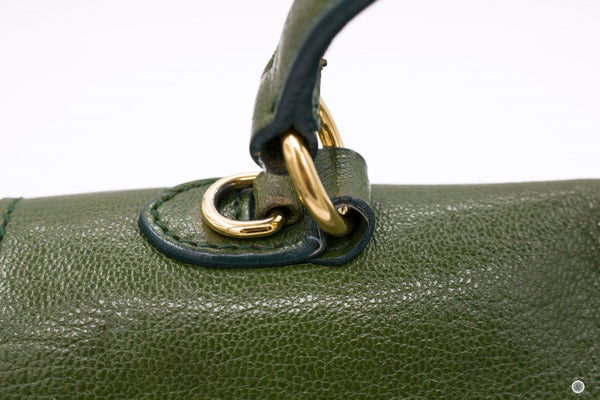 MIU MIU Miu Miu Green Calfskin Shoulder Bags Ghw | Italystation.com - Shop Now at italystation.com