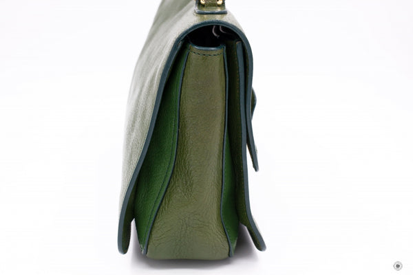 MIU MIU Miu Miu Green Calfskin Shoulder Bags Ghw | Italystation.com - Shop Now at italystation.com