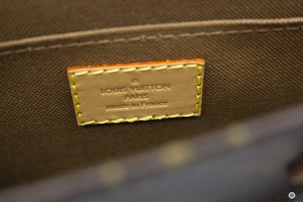 Louis Vuitton M69422 Petit Sac Plat Monogram Canvas Shoulder Bags – Italy  Station