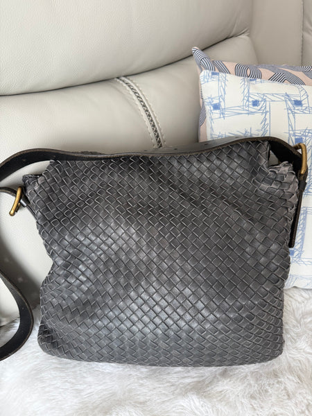 Bottega Veneta Intrecciato Shoulder Bag 161314 grey