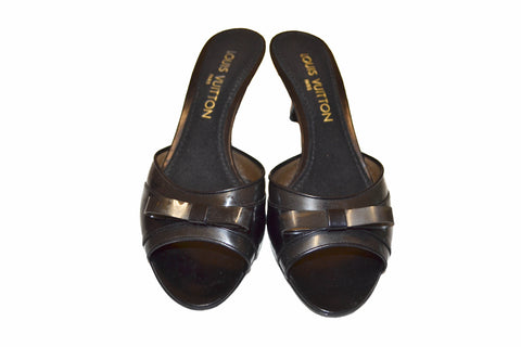 Authentic Louis Vuitton Black Leather Rubber Bow Sandal Size 38