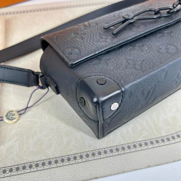 Used Louis Vuitton Steamer M81746 Black