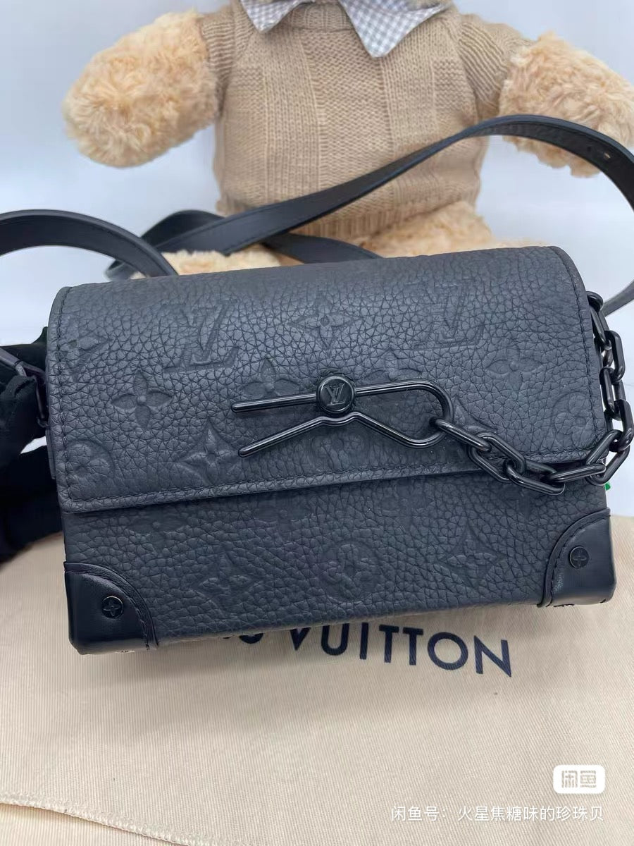 Used Louis Vuitton Steamer M81746 Black