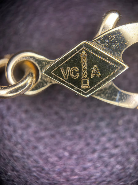 VCA Van cleef & Arpels Magic Alhambra VCARO49N00  long necklace, 1 motif 18K yellow gold, Carnelian