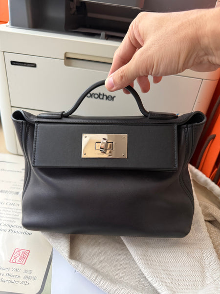 Hermes mini 24/24 black phw U