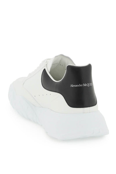 Alexander mcqueen oversize trainer court sneakers 634619 WIA99 WHITE BLACK