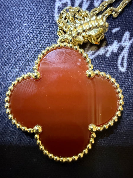VCA Van cleef & Arpels Magic Alhambra VCARO49N00  long necklace, 1 motif 18K yellow gold, Carnelian