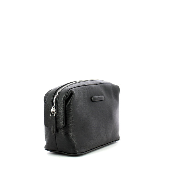 Piquadro - N��cessaire da viaggio Modus BY3851MO NERO | Italystation.com Shop Now at italystation.com