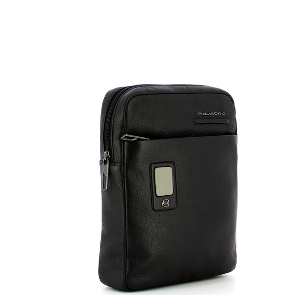 piquadro - borsello porta ipad® akron - ca1816ao - nero | Shop Now at Italystation.com