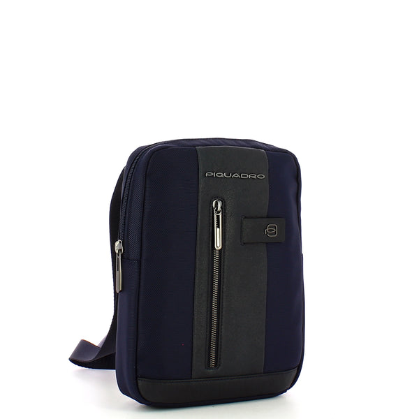 piquadro - borsello porta ipad®brief 2 in tessuto riciclato - ca1816br2 - blu | Shop Now at Italystation.com