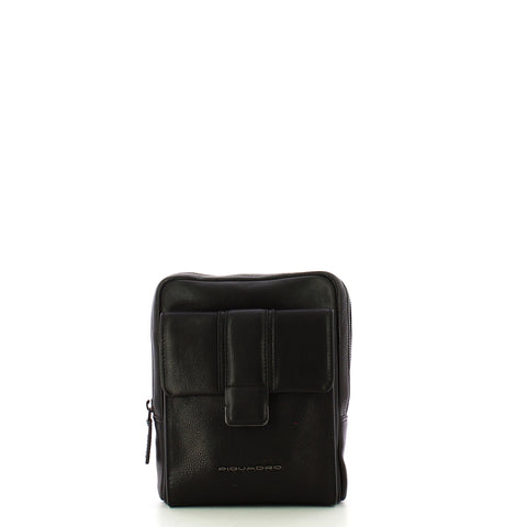 Piquadro - borsello porta ipad®mini kobe - ca3084s105 - nero | Italystation.com - Shop Now at italystation.com