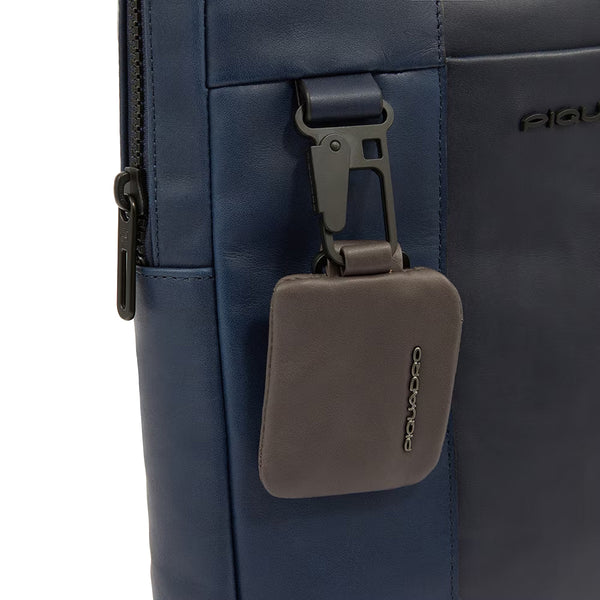 Piquadro - Borsello Grande RFID Porta iPad® Finn - CA1816S123 - BLU