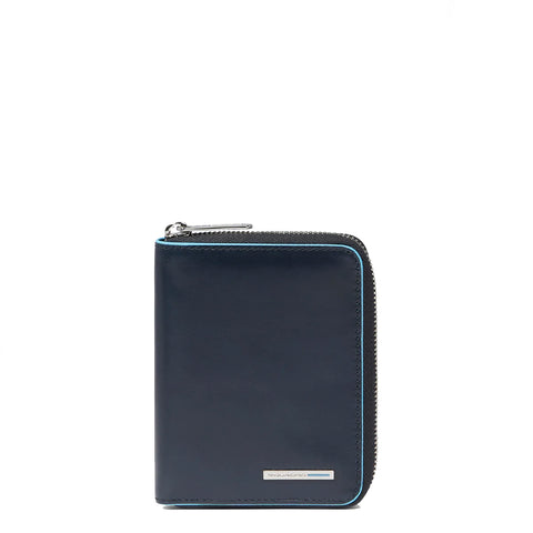 Piquadro - Portafoglio Piccolo Blue Square Zip Around Blu2 | Italystation.com Shop Now at italystation.com