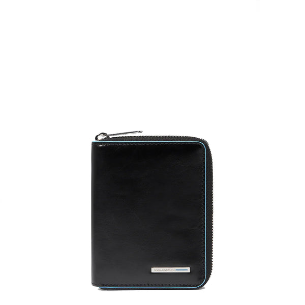 Piquadro - Portafoglio Piccolo Blue Square Zip Around Nero | Italystation.com Shop Now at italystation.com