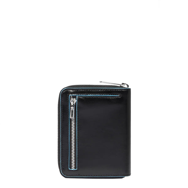 Piquadro - Portafoglio Piccolo Blue Square Zip Around Nero | Italystation.com Shop Now at italystation.com