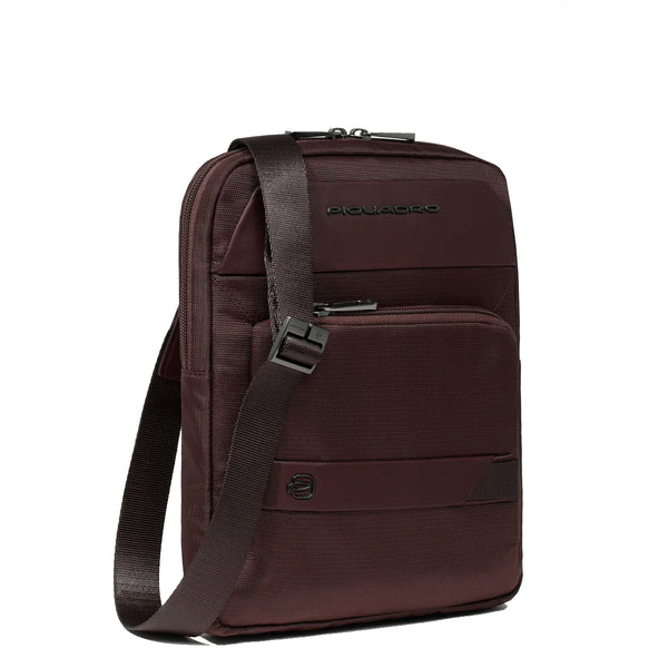 Piquadro - Borsello Nevet Grande Bordeaux - CA1816W132 - BORD | Italystation.com - Shop Now at italystation.com