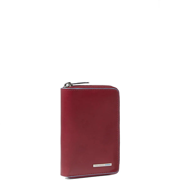 Piquadro - Portafoglio Piccolo Blue Square Zip Around Rosso | Italystation.com Shop Now at italystation.com