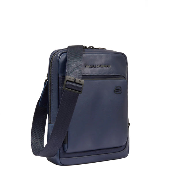 Piquadro - Borsello Liko Piccolo Blu CA3084W131 BLU | Italystation.com Shop Now at italystation.com