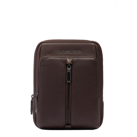 Piquadro - Borsello Hedley Piccolo Testa Di Moro - CA3084W130 | Italystation.com - Shop Now at italystation.com