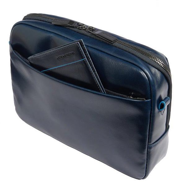 Piquadro - Tracolla Orizzontale Blue Square Blu2 CA6588B2 | Italystation.com Shop Now at italystation.com