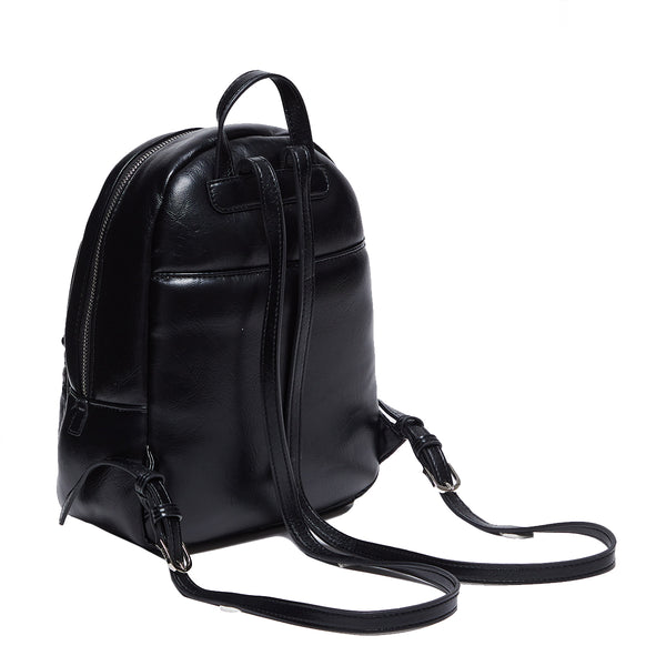 Liu Jo - Zainetto Glossy Matelass�� Black AF4135E0022 BLACK | Italystation.com Shop Now at italystation.com