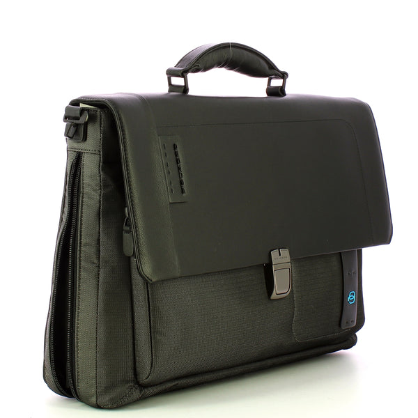 Piquadro - Cartella porta PC P16 15" Esp. CA3111P16 CHEVR | Italystation.com Shop Now at italystation.com