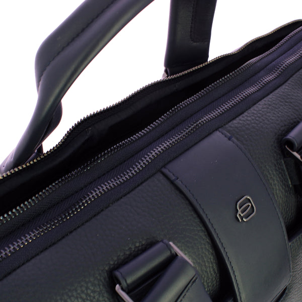 Piquadro - Cartella Porta PC S86 17" Blu2 OUTCA3339S86 BL | Italystation.com Shop Now at italystation.com