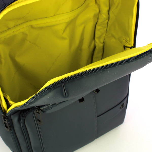 Piquadro - Zaino Gommato Porta PC 15.6" Blu CA6239W129W B | Italystation.com Shop Now at italystation.com