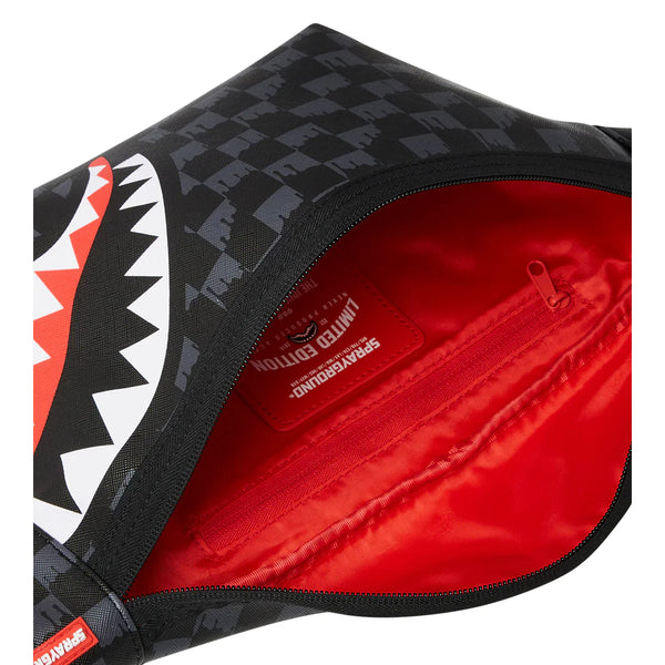 Sprayground - Marsupio Drip Check Shark Limited Edition | Italystation.com Shop Now at italystation.com