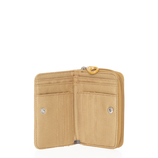 Mandarina Duck - Portafoglio Medio MD20 Giallo P10QMP | Italystation.com Shop Now at italystation.com