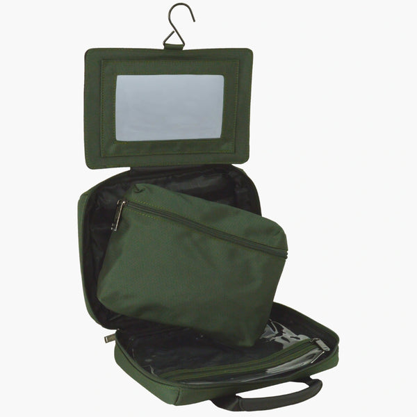 Aeronautica Militare - Trousse da viaggio Lightni | Italystation.com Shop Now at italystation.com