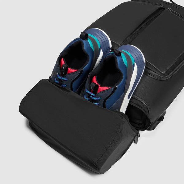Piquadro - Orion Nero 15.6" Laptop Backpack - CA6622S136 - NERO
