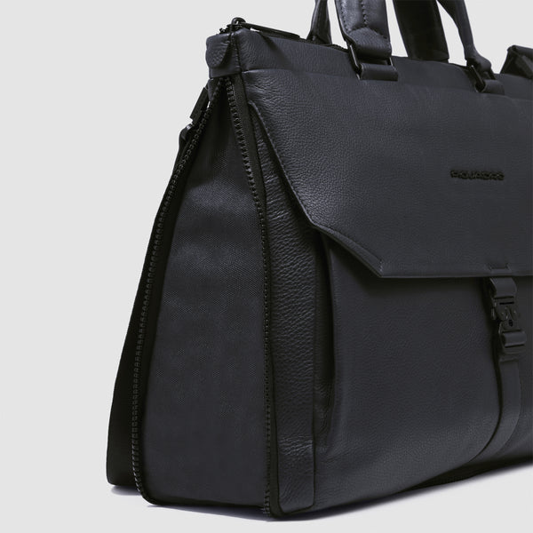 Piquadro - Than Nero 15.6" Laptop Briefcase - CA4021S135 - NERO