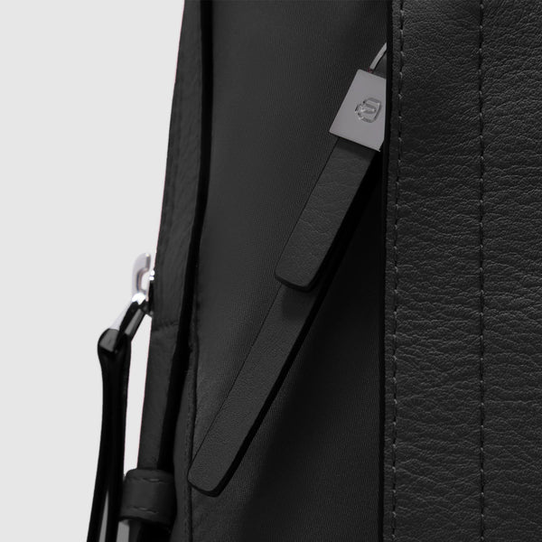 Piquadro - Lyra Nero 14" Laptop Backpack - CA4576W92T - NERO