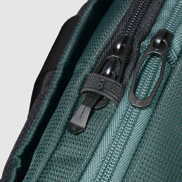 Piquadro - PQ-Eath Verde 14" Laptop Backpack - CA6629S137 - VERDE