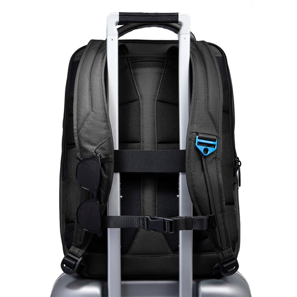 Piquadro - PQ-Eath Exp. Nero 17" Laptop Backpack - CA6631S137 - NERO
