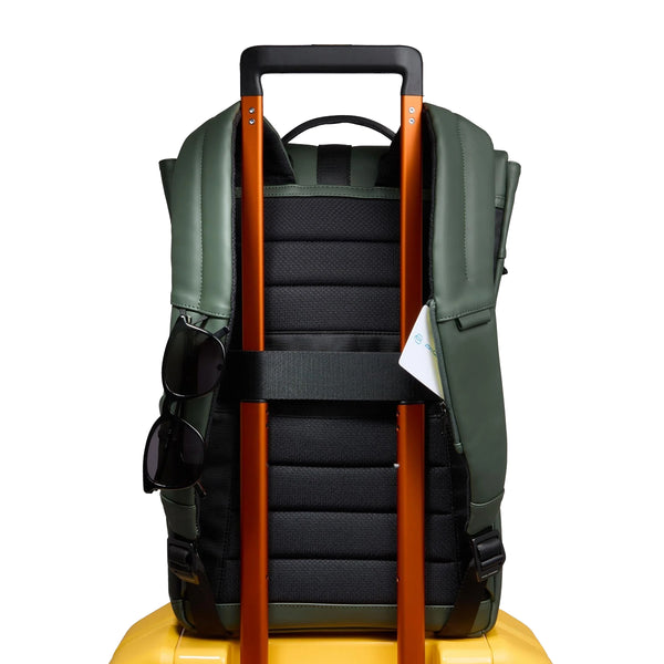 Piquadro - Laptop Backpack 14" Corner 2.0 Verde - CA6642C2OW - VERDE