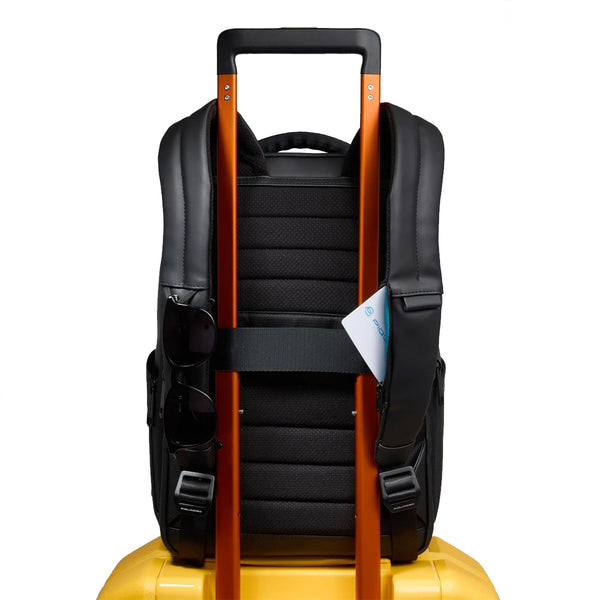 Piquadro - Laptop Backpack 14" Corner 2.0 Nero - CA6638C2OW - NERO