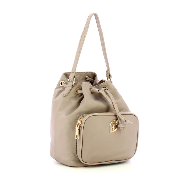 Liu Jo - Basket bag Mushroom AA5182T4559 MUSHROOM | Italystation.com Shop Now at italystation.com
