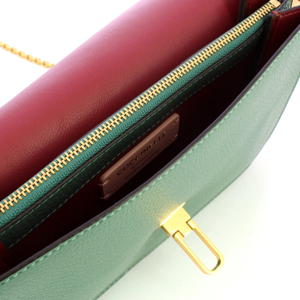 Coccinelle - Borsa a tracolla Beat Soft Kale Green MF6120 | Italystation.com Shop Now at italystation.com