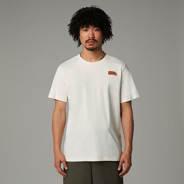 The North Face - Outdoor Graphic White Dune T-Shirt - NF0A8C1Z - WHITE/DUNE